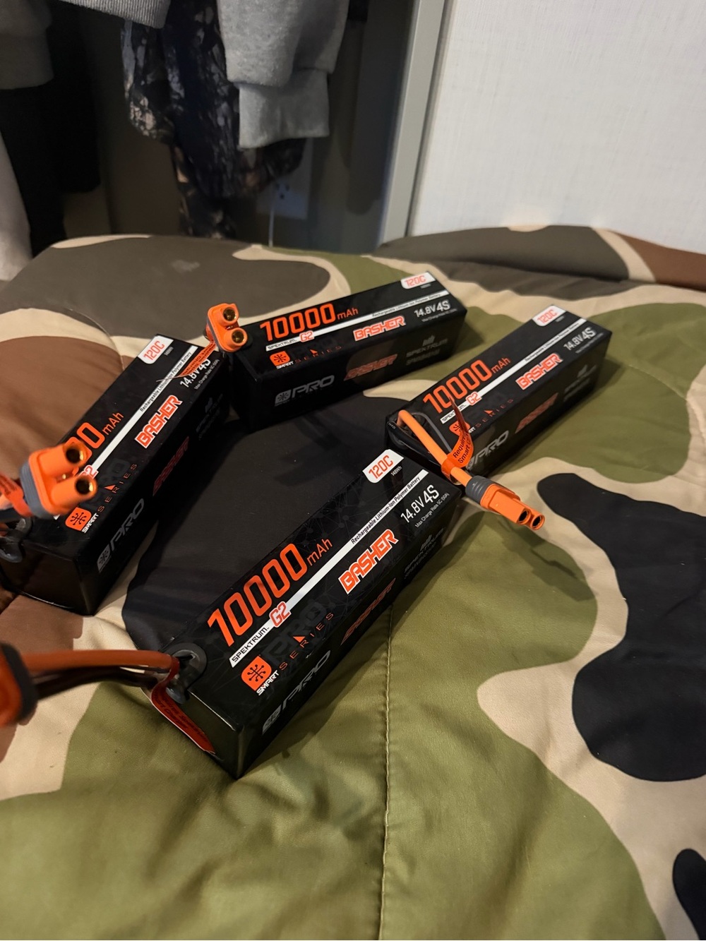 10000mAh 14.8V LiPo Battery Pack - Black/Orange